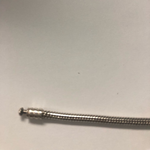 Pandora 925 sterling silver bracelet come in  box - Picture 6 of 8